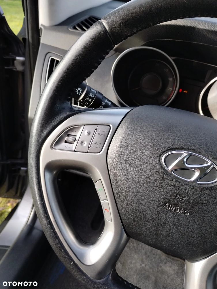 Hyundai ix35 2.0 2WD Comfort - 25