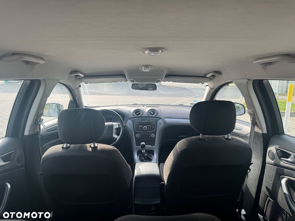 Ford Mondeo - 9
