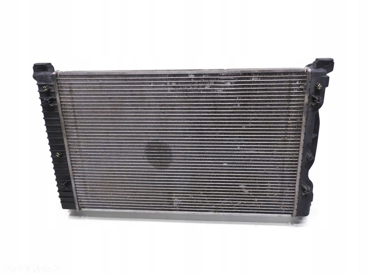CHŁODNICA WODY AUDI A4 B7 2.0 TFSI 8E0121251AP - 1