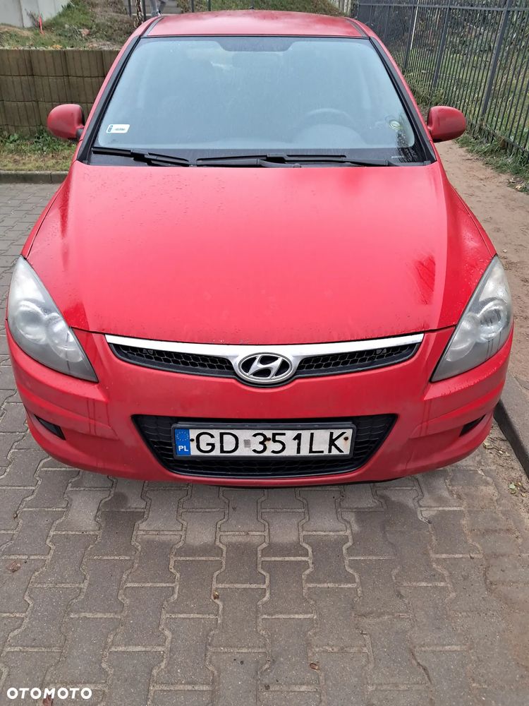 Hyundai i30 1.4 Base + - 1