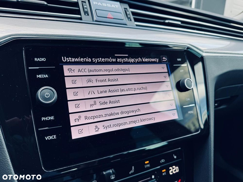 Volkswagen Passat - 27