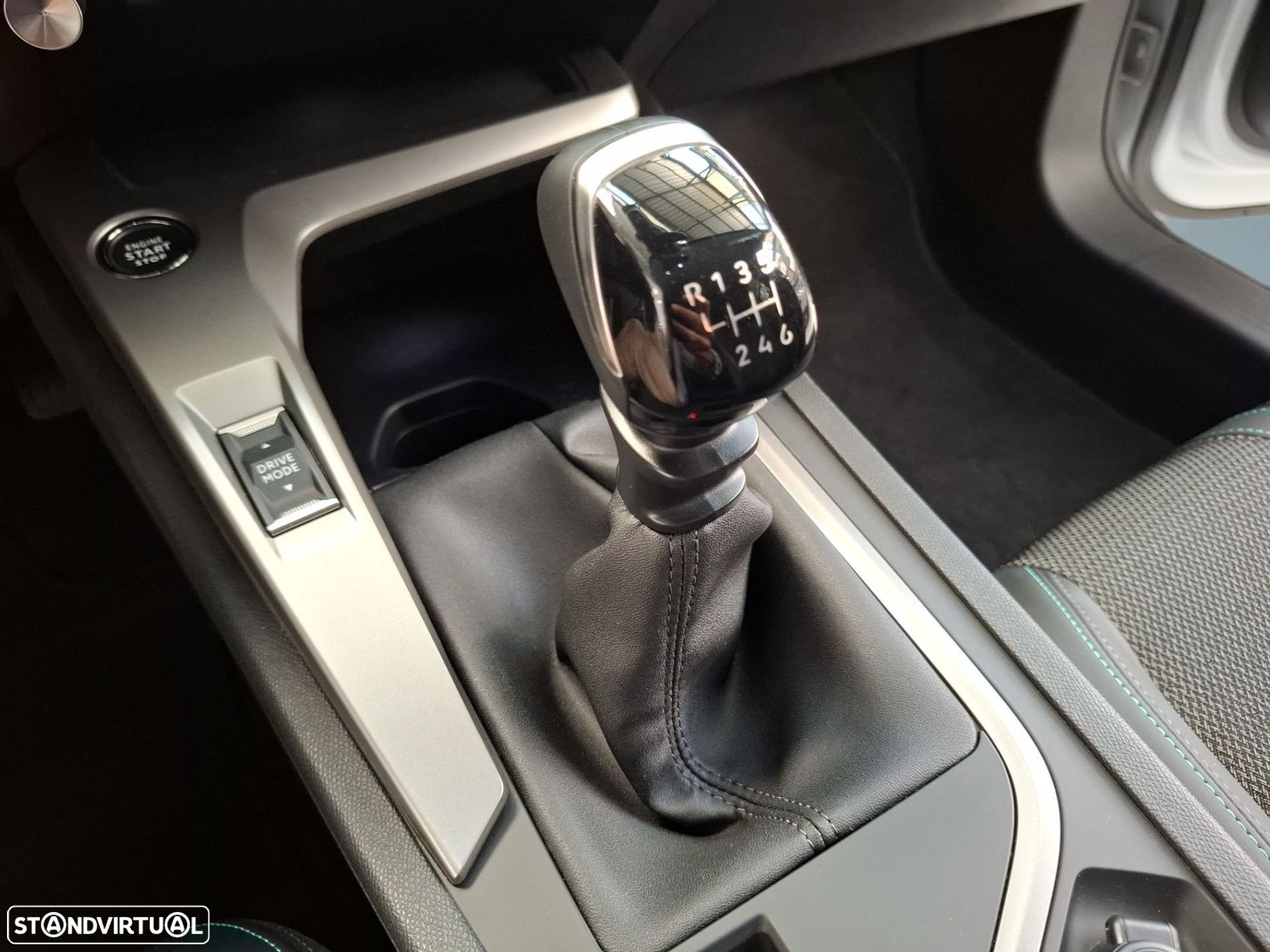 Peugeot 308 SW 1.2 PureTech Allure - 19