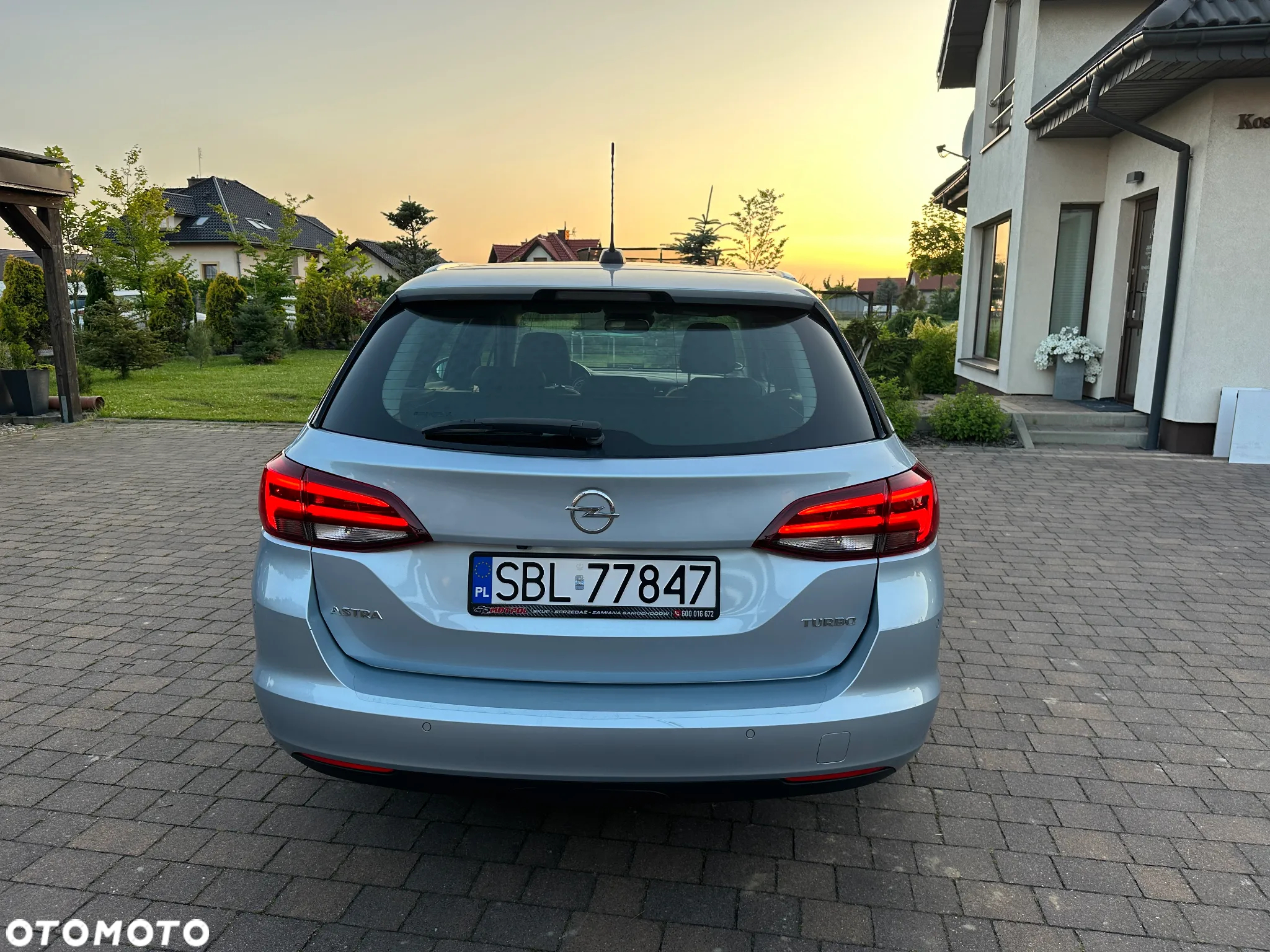 Opel Astra 1.4 Turbo Innovation - 24