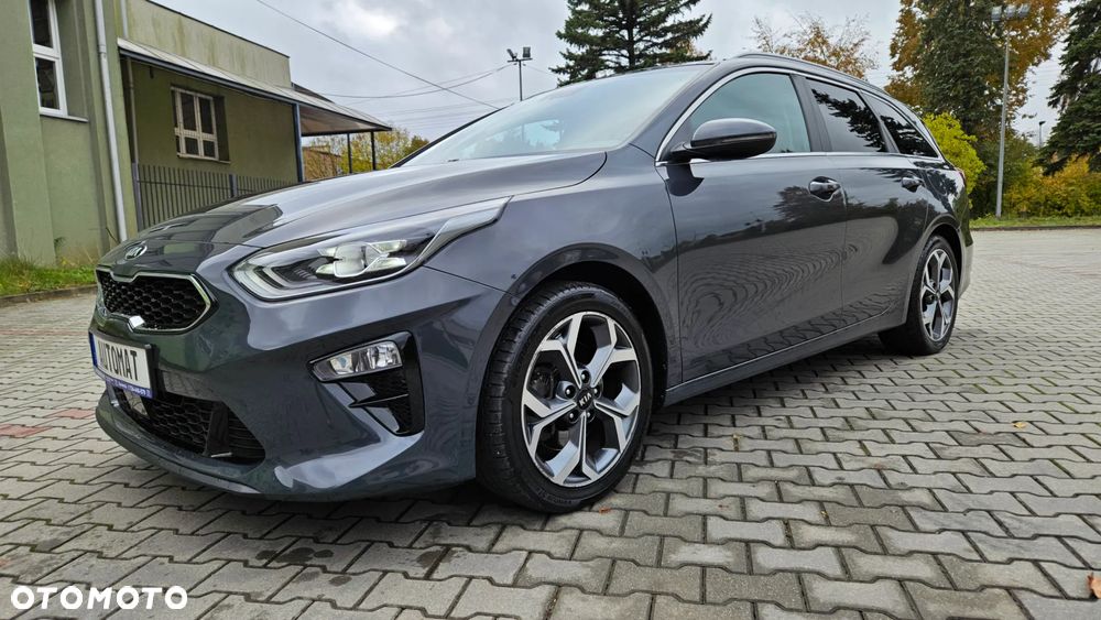 Kia Ceed SW 1.4 T-GDI DCT OPF Platinum Edition - 11