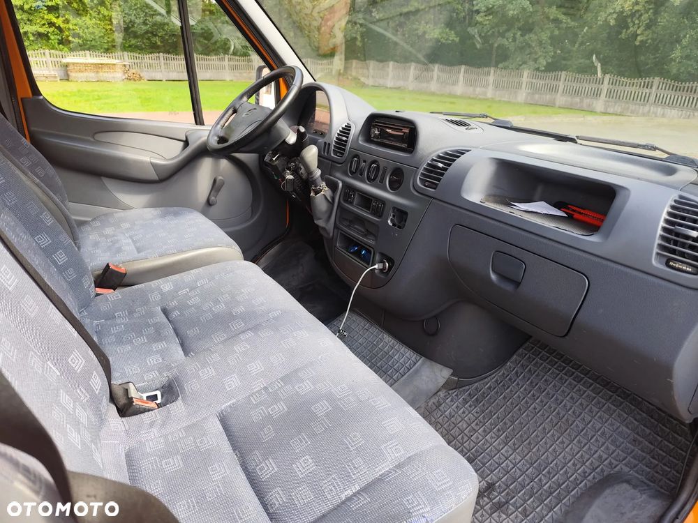 Mercedes-Benz SPRINTER 313 - 14