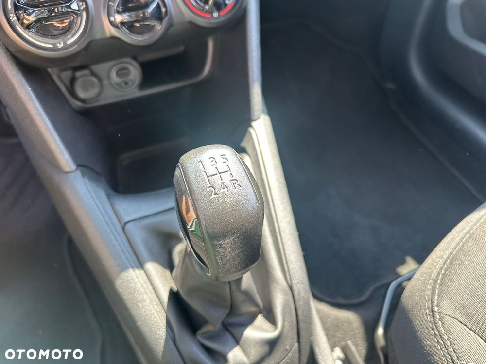 Peugeot 208 82 PureTech Style - 25