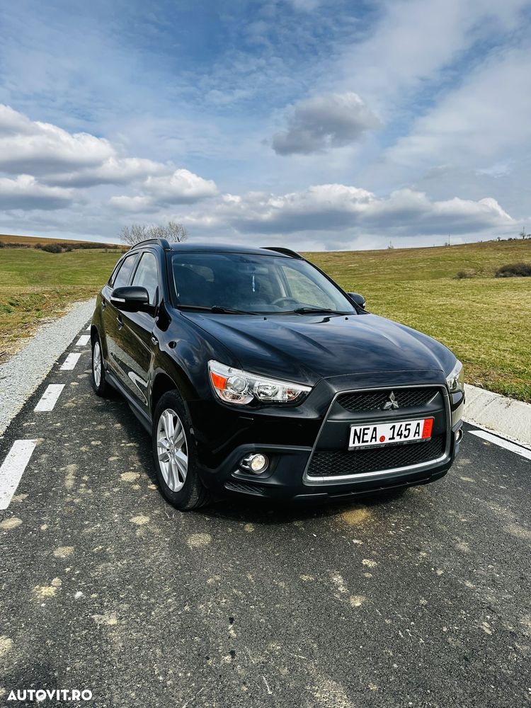 Mitsubishi ASX 1.8 DI-D 4WD Instyle - 1