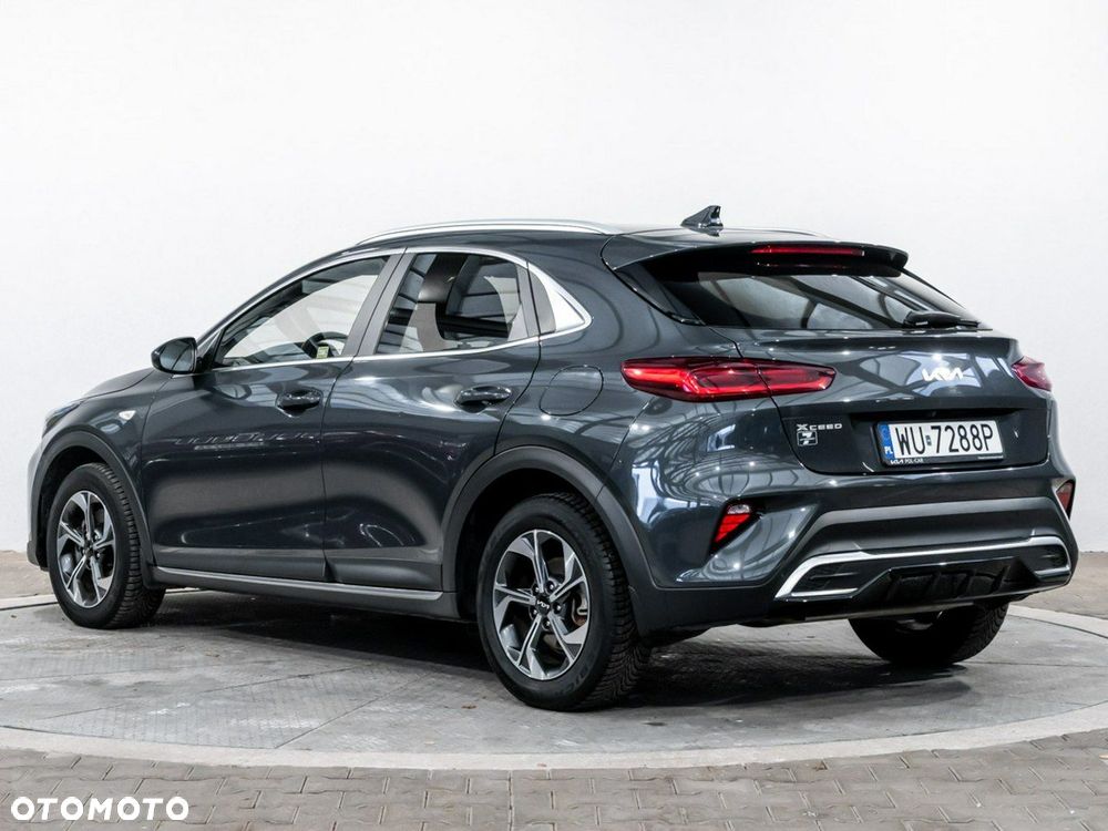 Kia XCeed 1.5 T-GDI M - 4