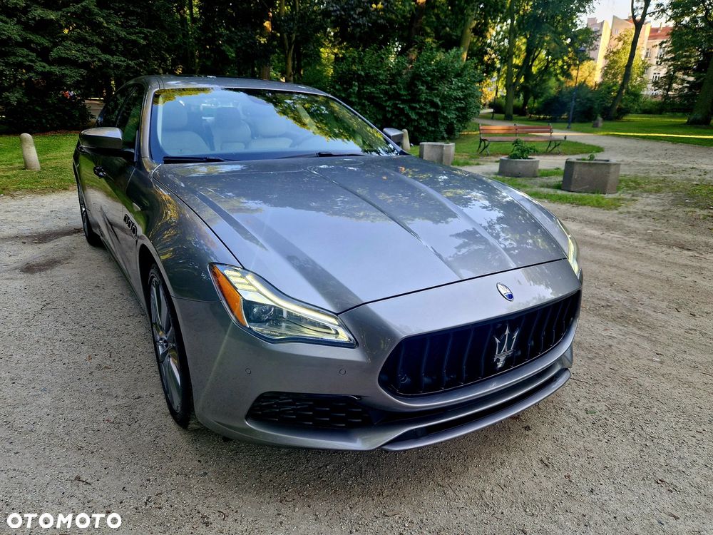 Maserati Quattroporte S Q4 - 8