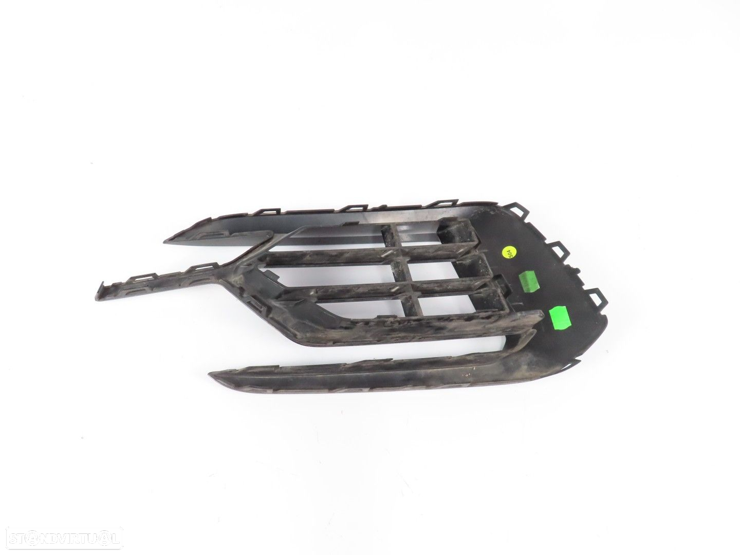 Grelha Para-choques R-Line Direito/Frente/Inferior Usado / Original VW ARTEON (3... - 2
