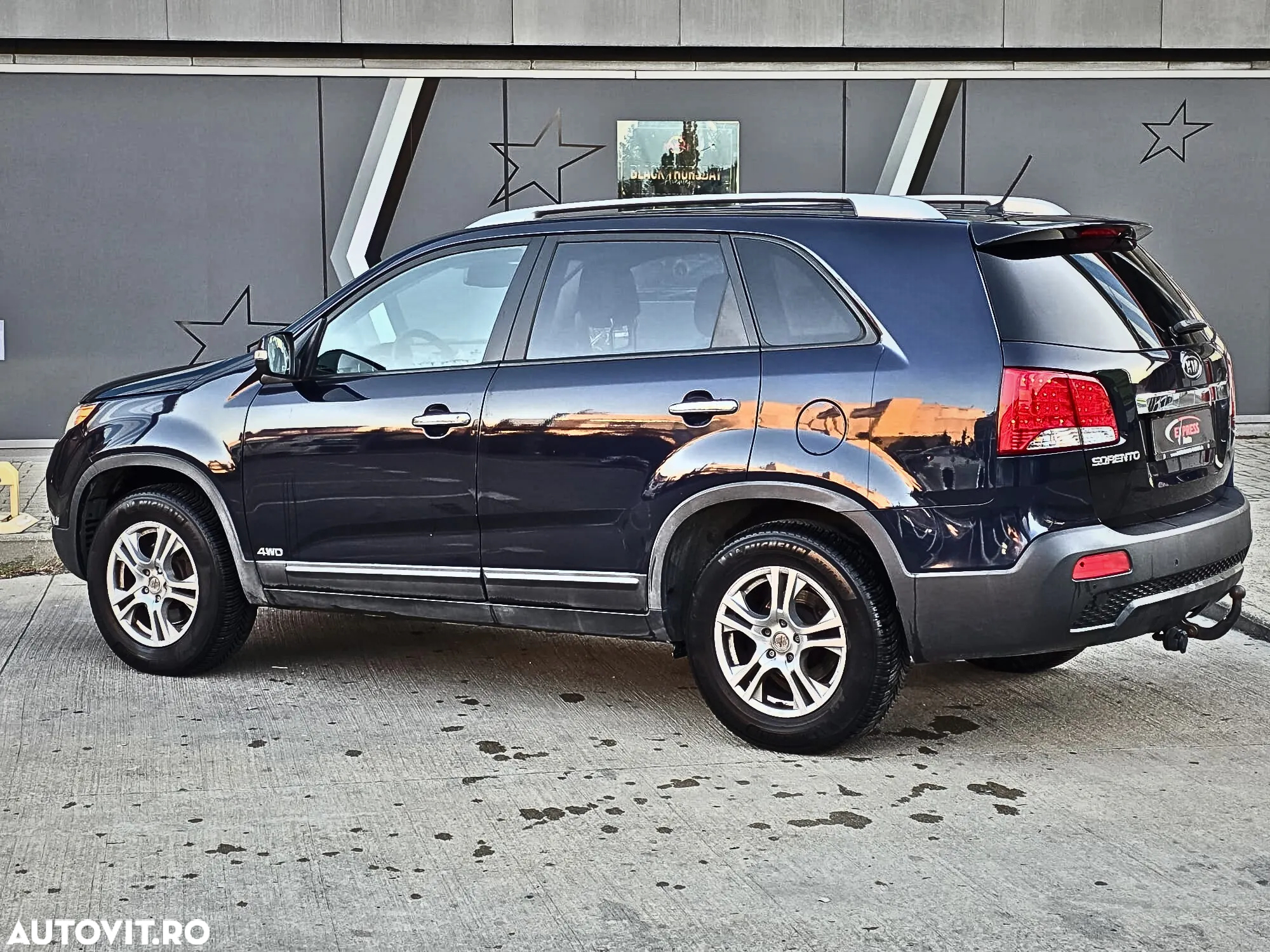 Kia Sorento 2.2 DSL 4x4 Aut. Executive - 3