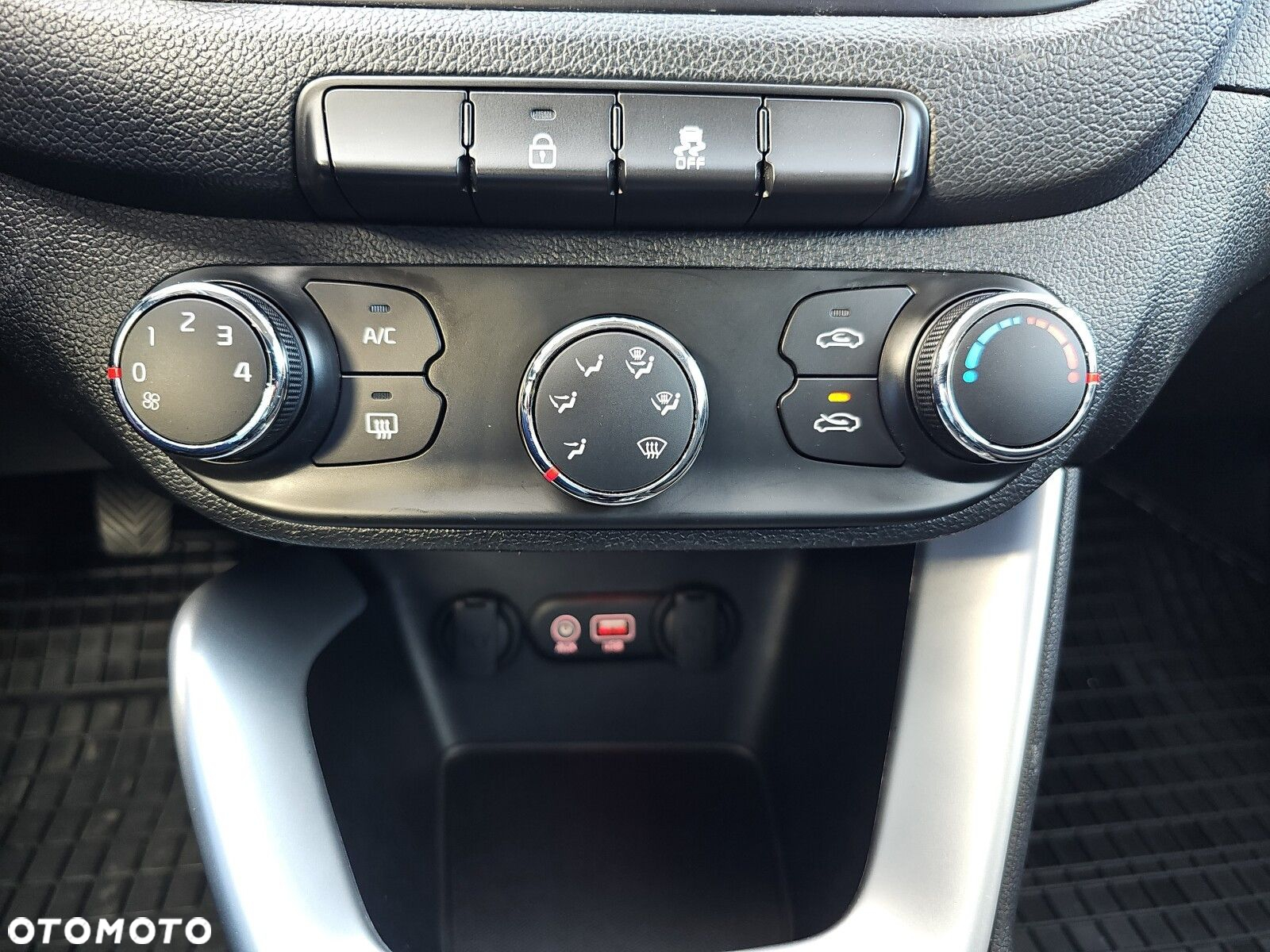 Kia Ceed Cee'd 1.4 CRDi S - 18