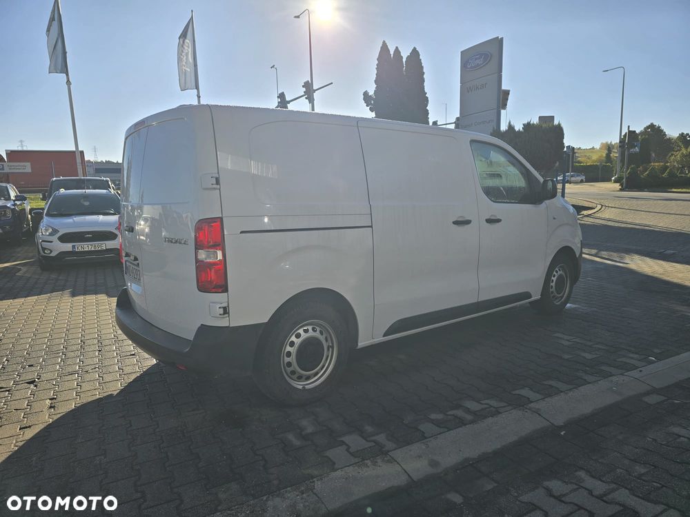Toyota ProAce Kombi D-4D Medium 2,7t - 4