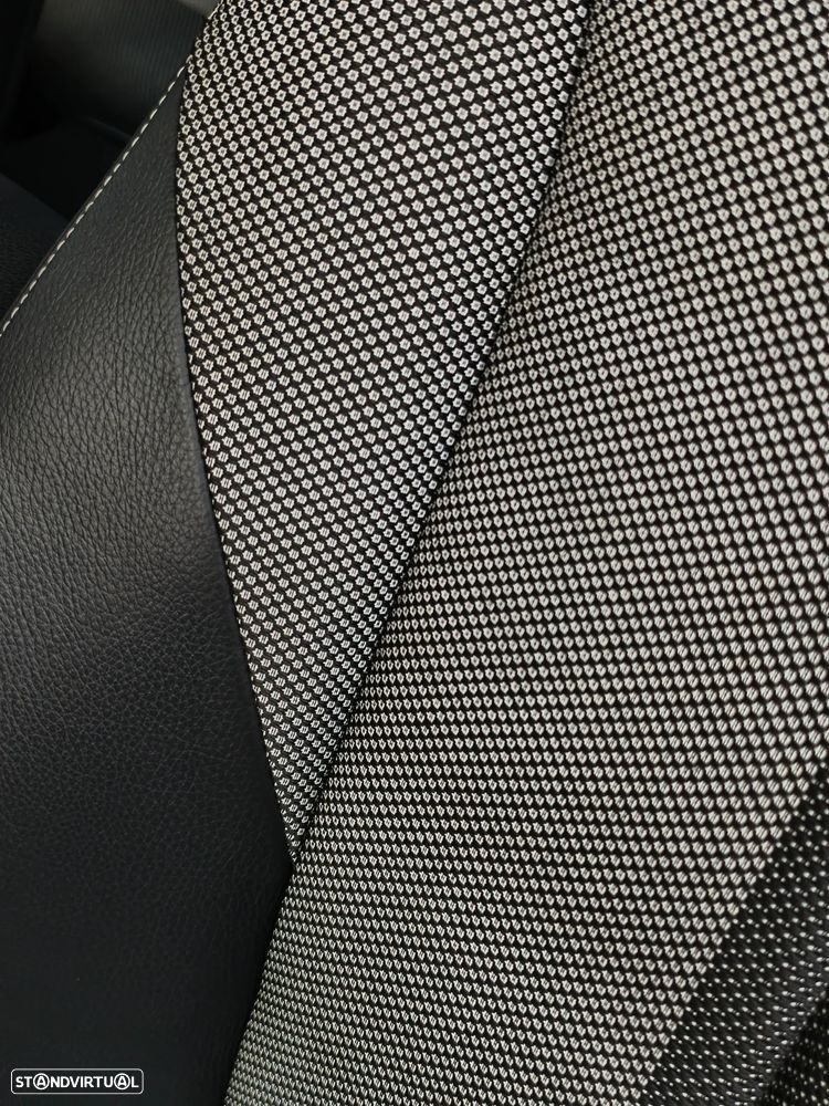 BMW 116 d EDynamics Line Urban - 14