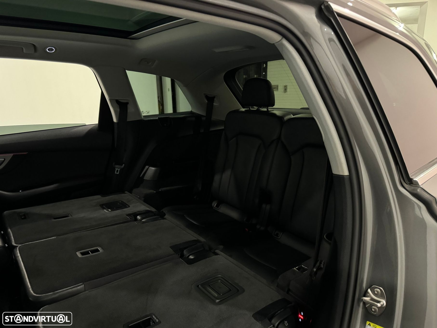 Audi Q7 3.0 TDI quattro tiptronic 7L - 35