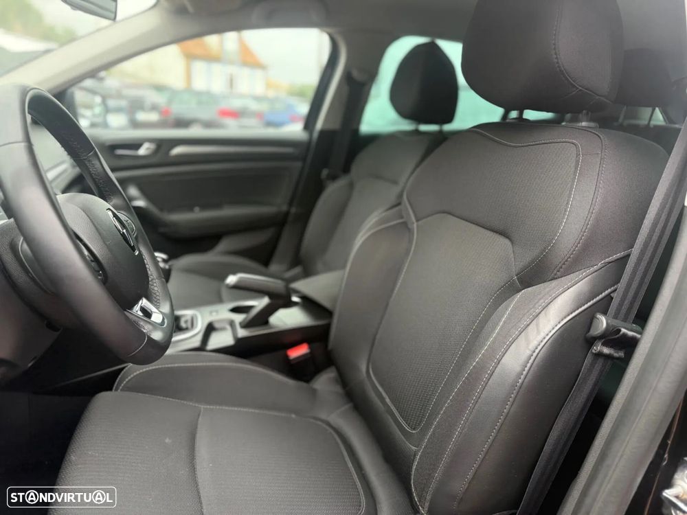 Renault Mégane - 16