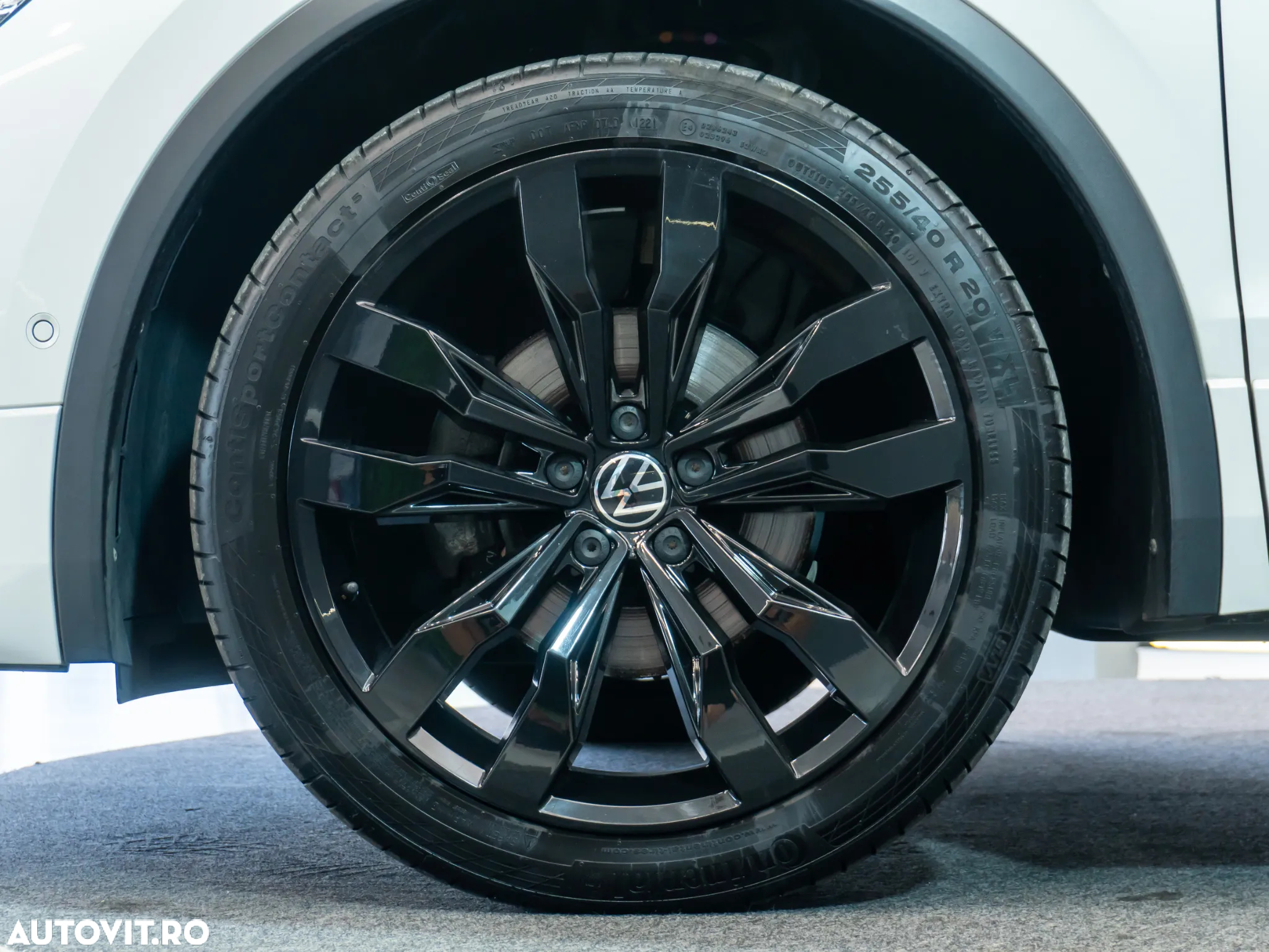 Volkswagen Tiguan 2.0 TDI SCR DSG R-Line - 14