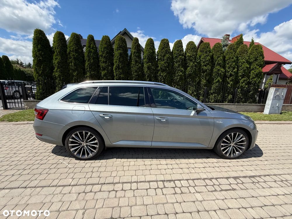 Skoda Superb 2.0 TDI SCR 4x4 L&K DSG - 19