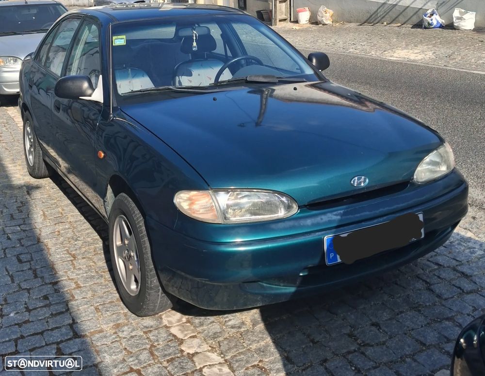 Hyundai Accent 1.3 LS - 1