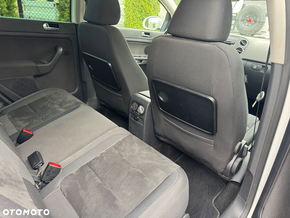 Volkswagen Golf Plus 1.4 TSI DSG Highline - 17