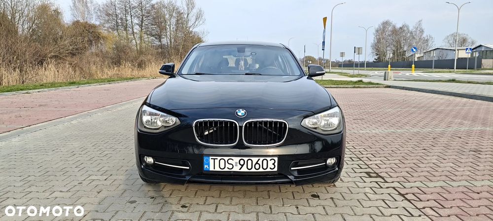 BMW Seria 1 116i Sport Line - 2