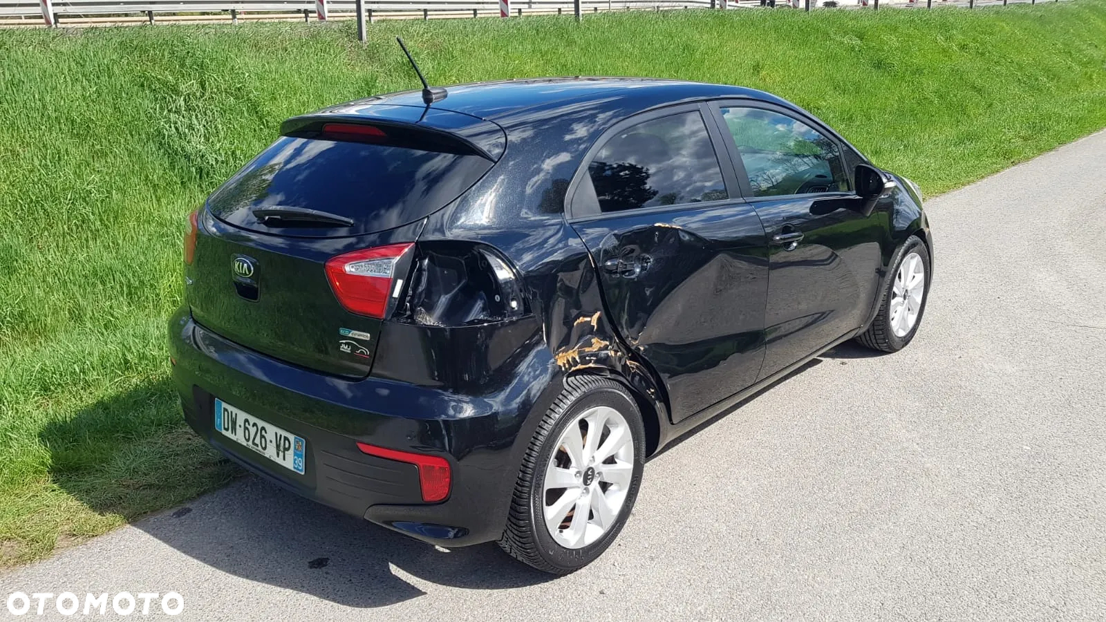 Kia Rio - 9