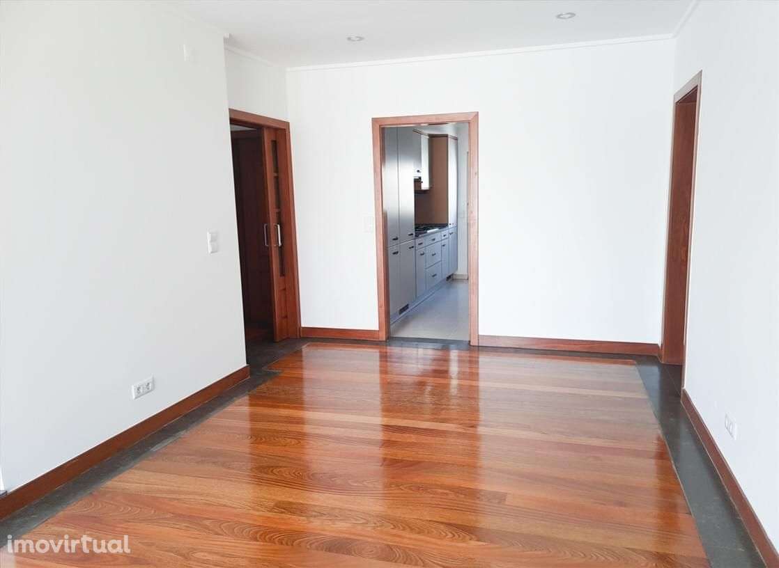 Moradia T3 com jardim, Cobre, Cascais - Grande imagem: 4/30