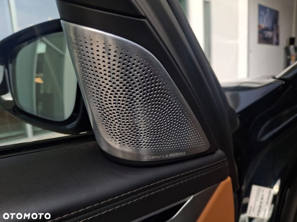BMW Seria 7 - 11