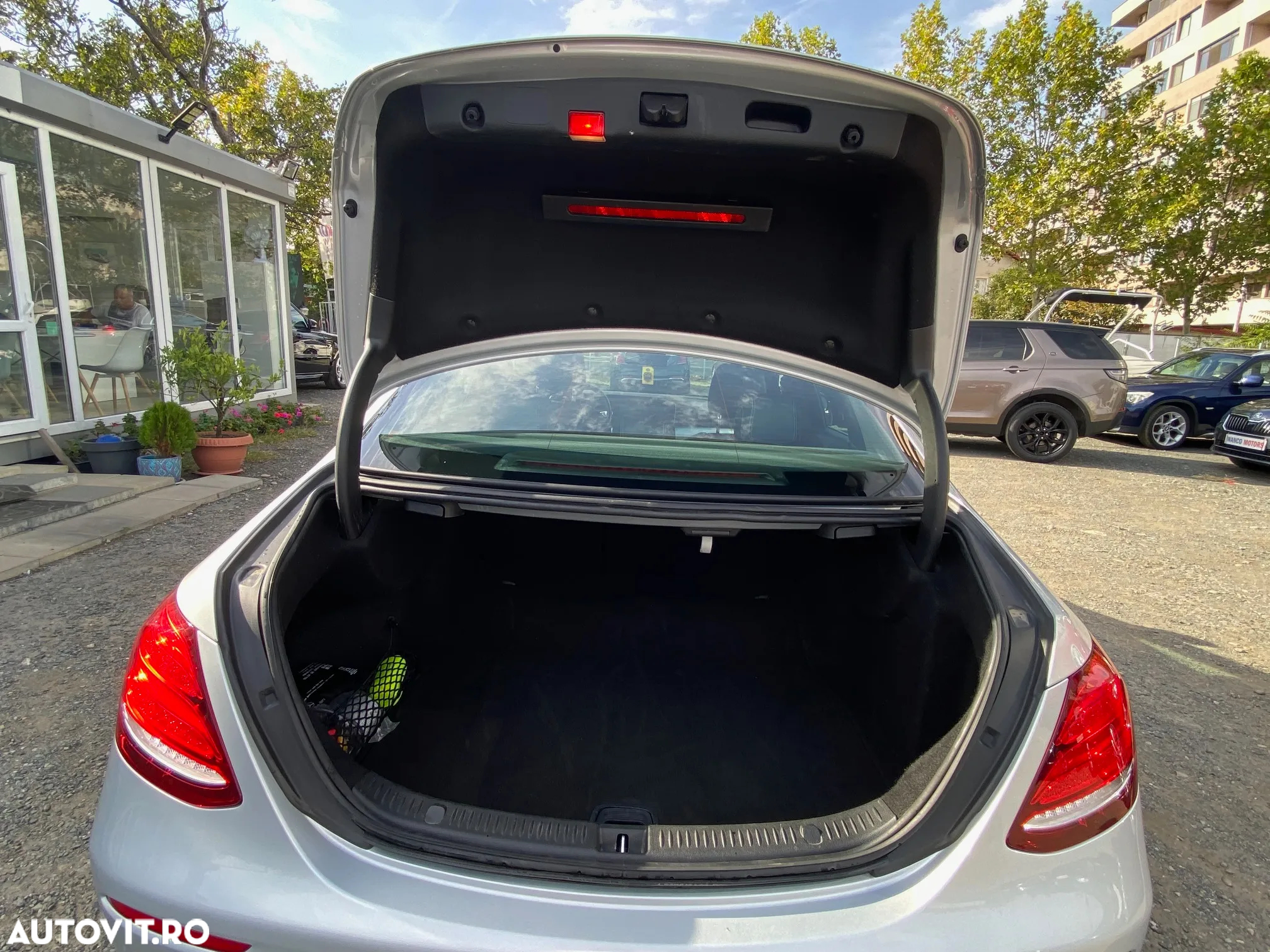 Mercedes-Benz E 200 Aut. - 10
