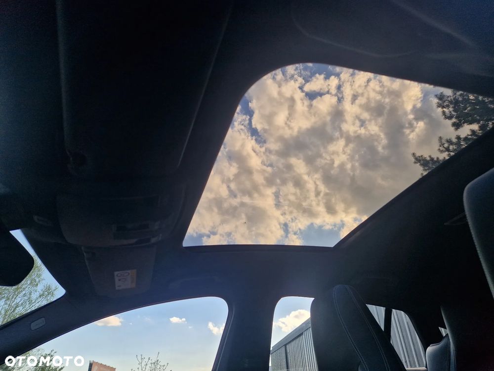 Mercedes-Benz CLA 180 Peak Edition - 5