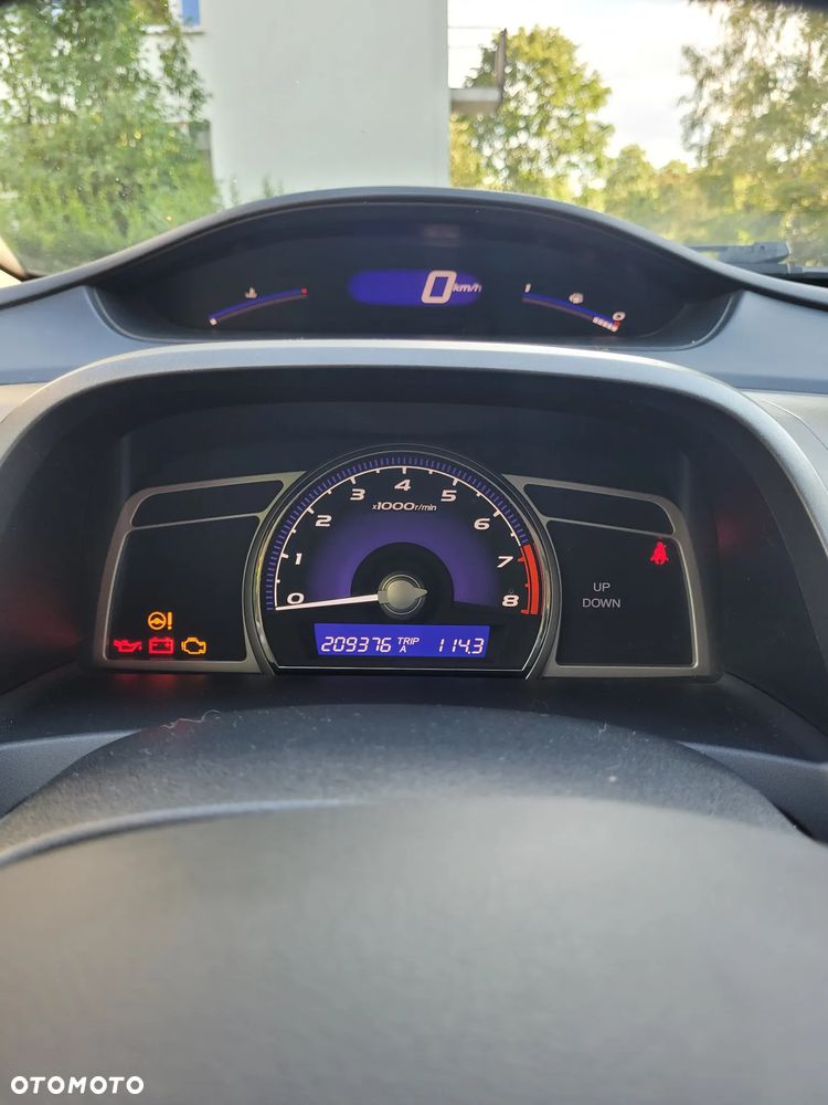 Honda Civic 1.8 Comfort - 2