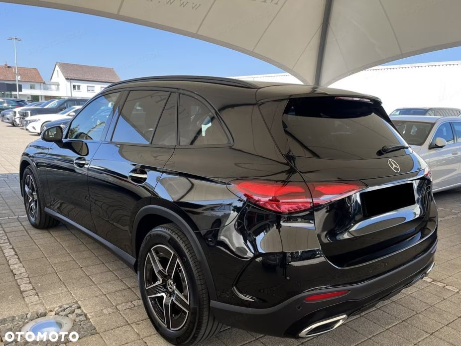 Mercedes-Benz GLC - 5