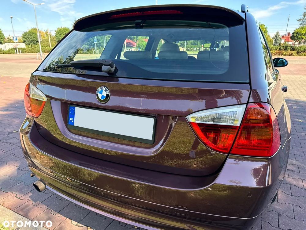 BMW Seria 3 320d - 6