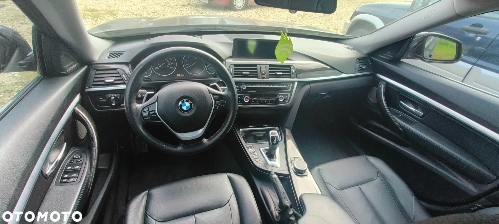 BMW Seria 3 328i Touring xDrive Sport-Aut - 22