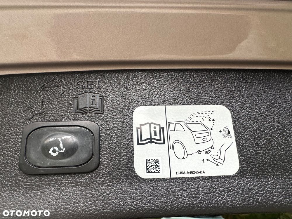 Ford Kuga Vignale 2.0 TDCi AWD - 7