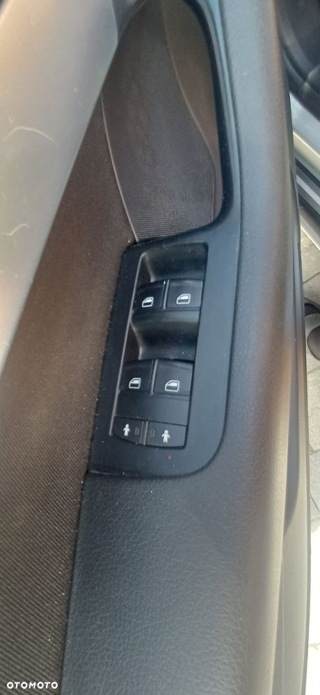 Audi A6 Avant 2.0 TDI - 13
