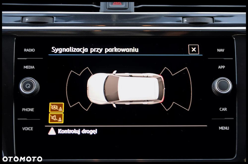 Volkswagen Tiguan 2.0 TDI SCR DSG R-Line - 31