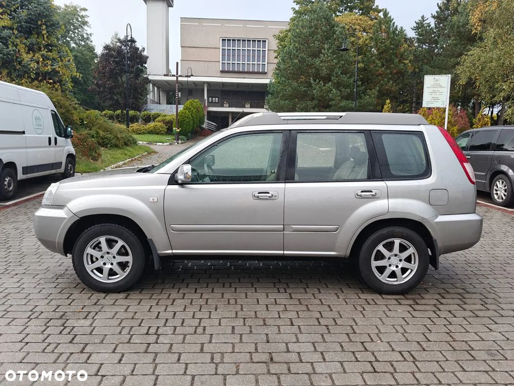 Nissan X-Trail 2.0 4x4 Comfort - 19