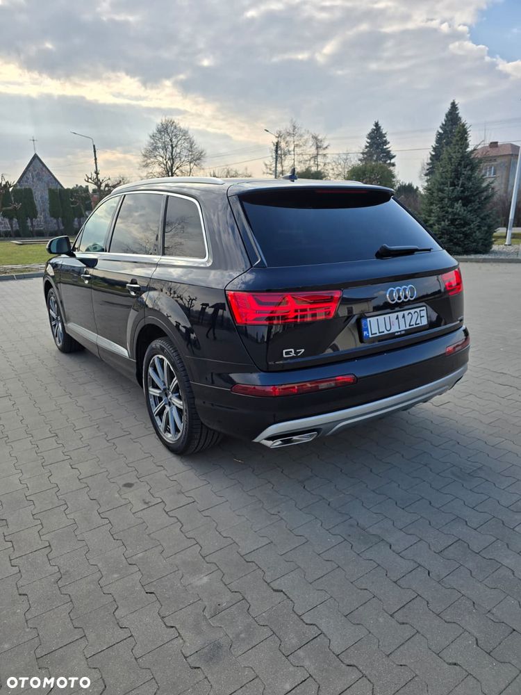 Audi Q7 - 7