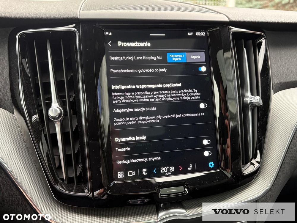 Volvo XC 60 - 21