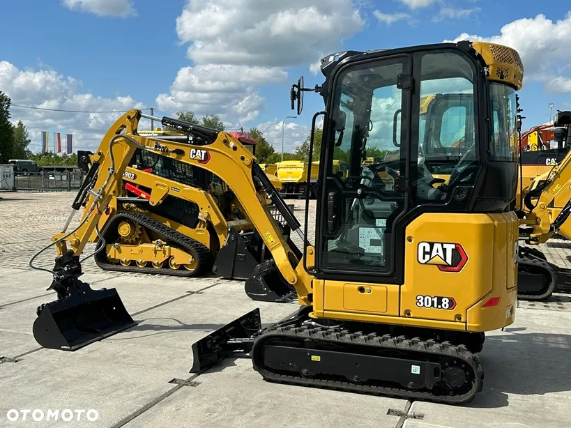 Caterpillar 301.8 - 4