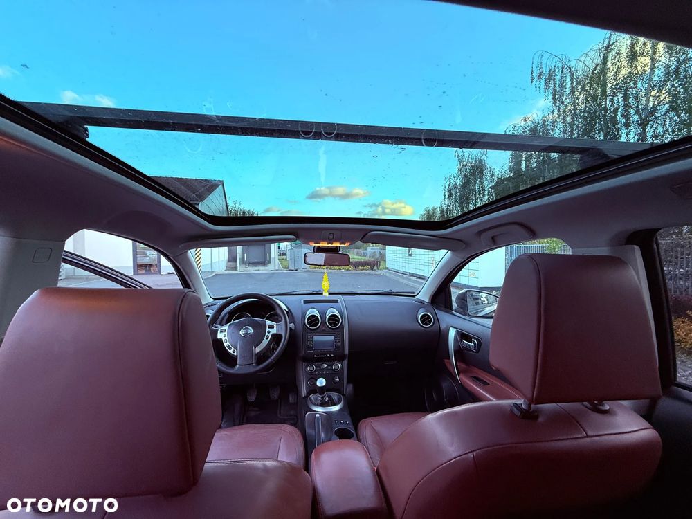 Nissan Qashqai+2 2.0 dCi DPF tekna - 23