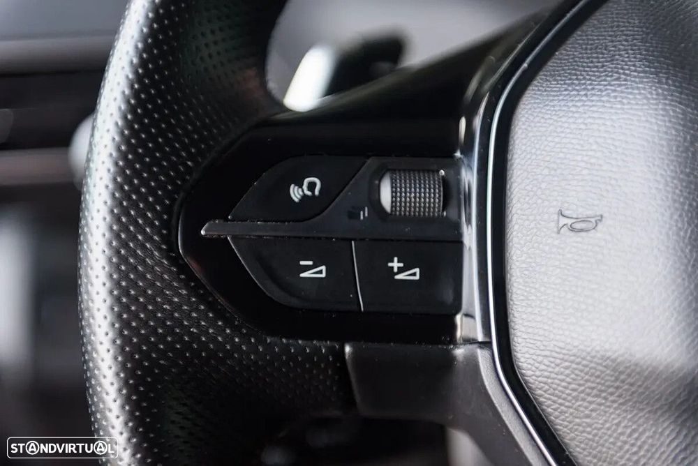 Peugeot 3008 1.5 BlueHDi GT EAT8 - 48