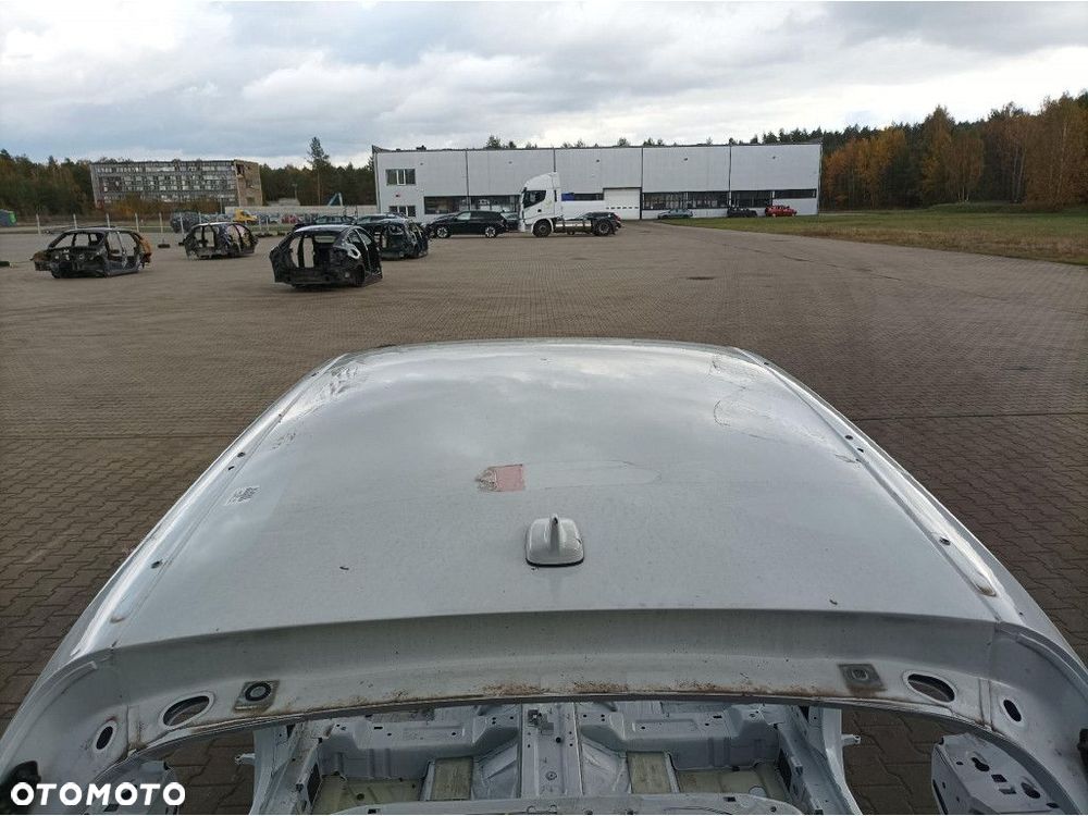 AUDI Q5 II FY LIFT DACH LS9R - 8