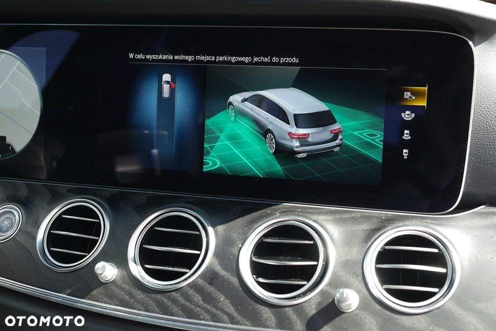 Mercedes-Benz Klasa E 300 T 9G-TRONIC Avantgarde - 11