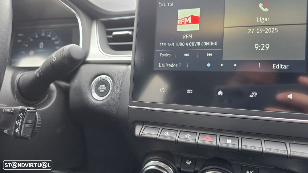 Renault Captur 1.0 TCe Techno - 16