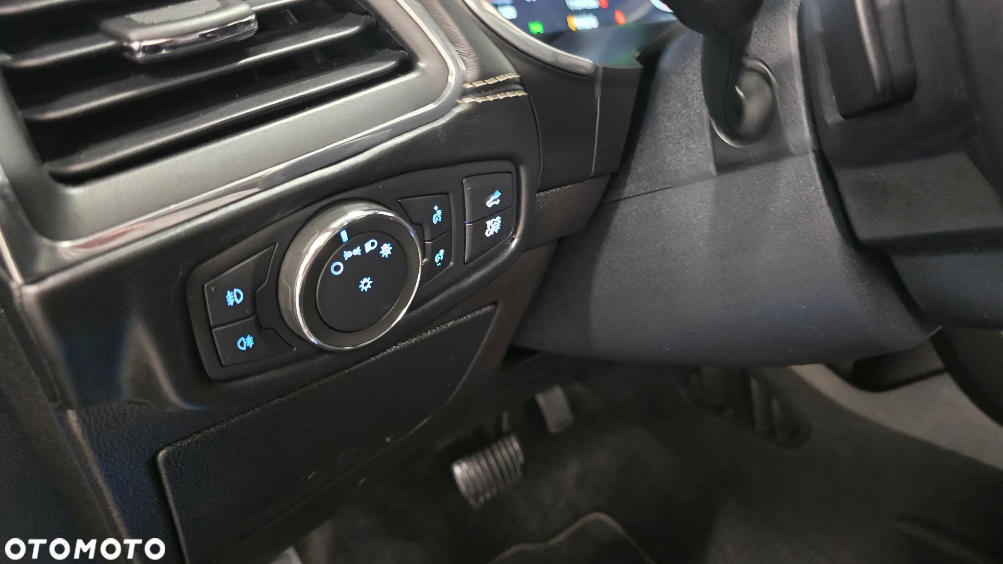 Ford Edge 2.0 EcoBlue Bi-Turbo 4x4 Vignale - 17