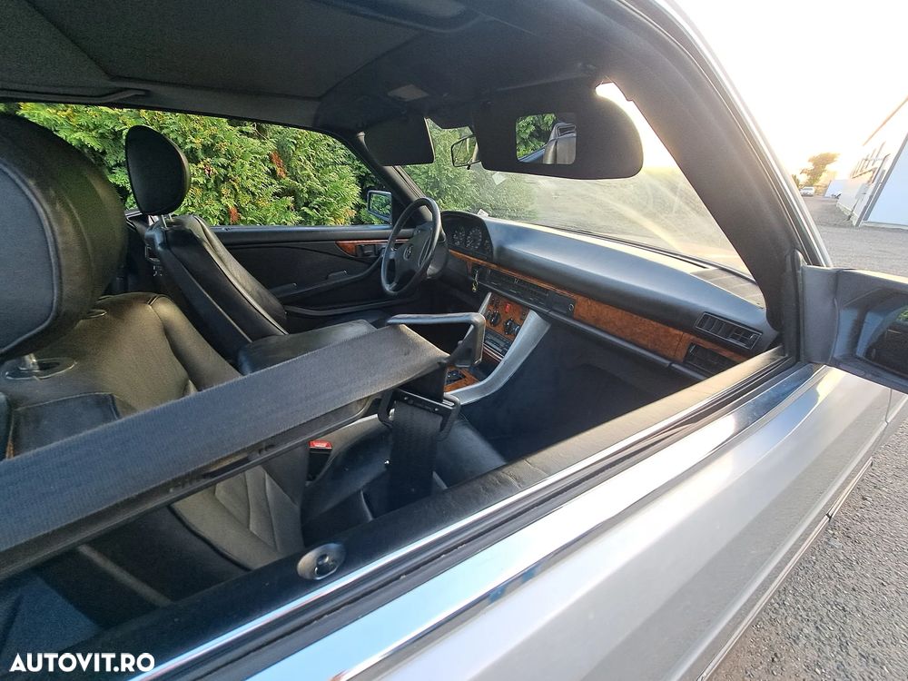 Mercedes-Benz W126 - 12
