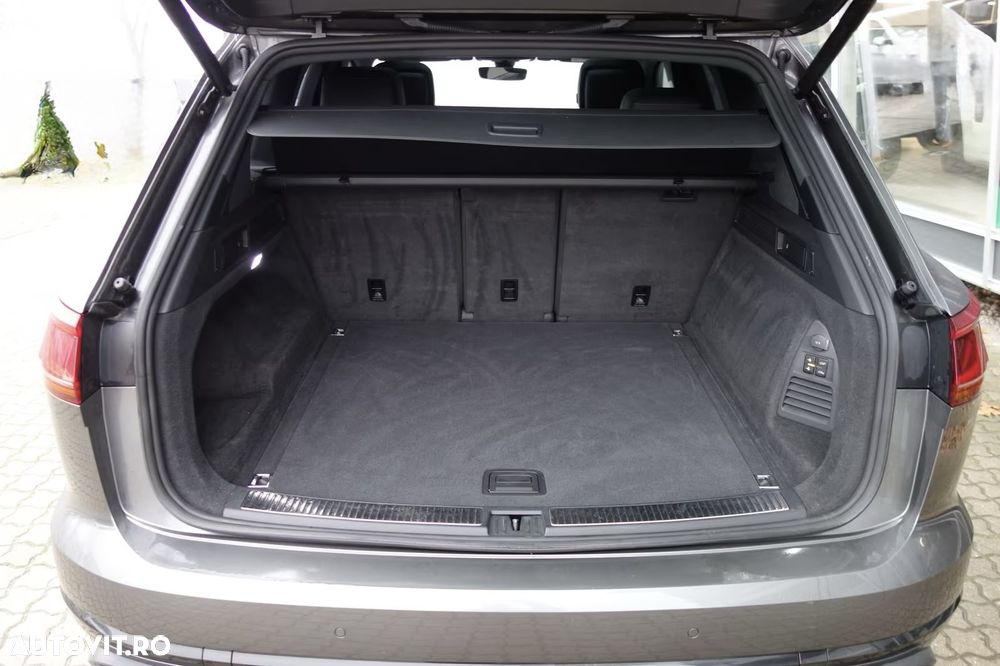 Volkswagen Touareg V6 TDI Edition 20 - 13