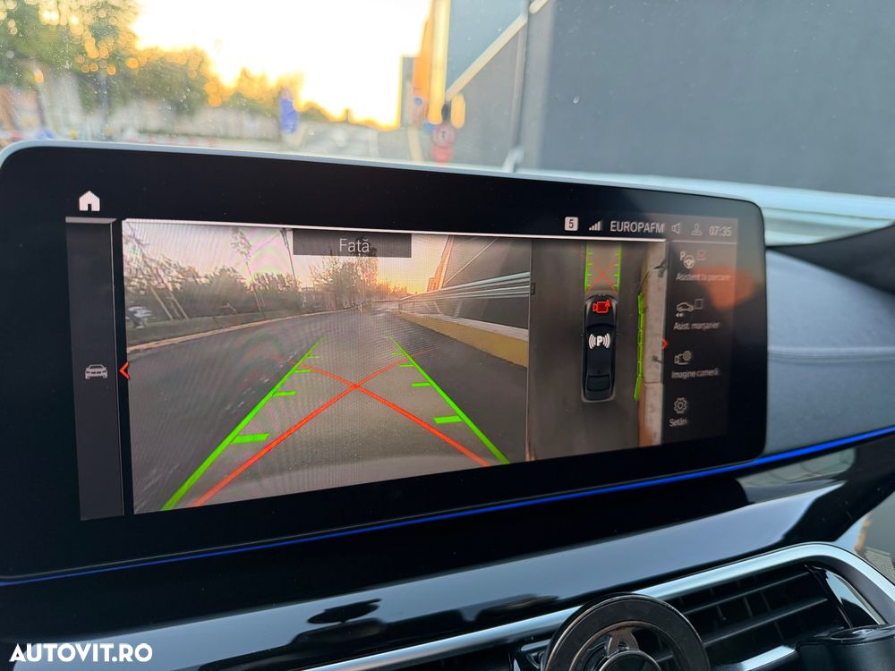 BMW 5 Series 2021 — imagine 13
